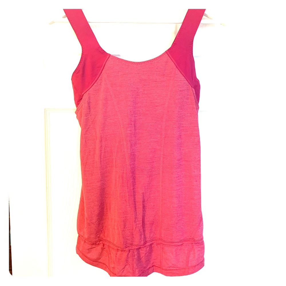 Lululemon tank
